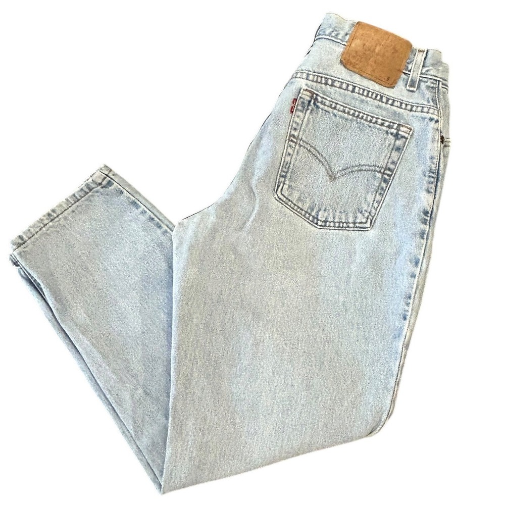 Vintage Levi's 550 Relaxed Tapered Jeans Light Wash 90s Mom Y2K Jeans Size 12